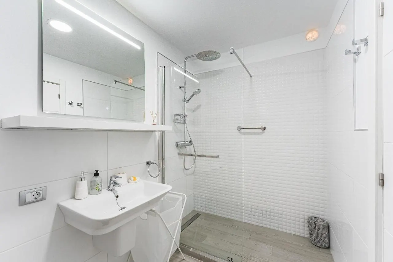 別荘 アデヘ Balcon Del Atlantico Y Piscina Privadaヴィラ スペイン